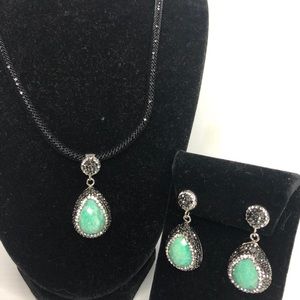 Turquoise Amazonite teardrop necklace and earring set